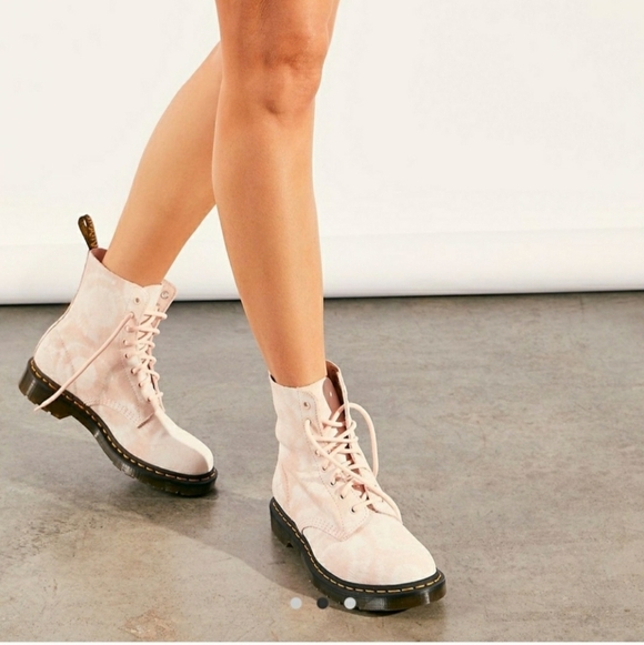 EUC Dr. Martens 1460 Pascal Pink Tie Dye Boots Size 10, Stylish, Chic - Picture 2 of 15